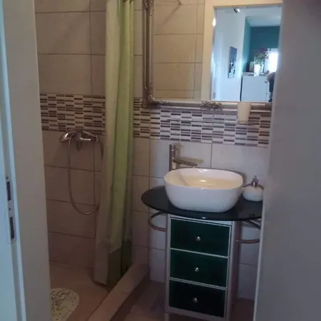 דירה Ferienwohnung Fuer 4 Personen Ca 45 Qm In Orebic, Dalmatien Sueddalmatien אורביץ